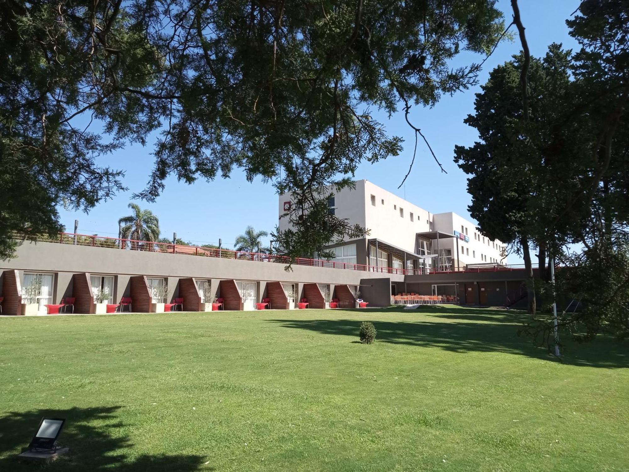 Amerian Villa Del Dique Exterior foto